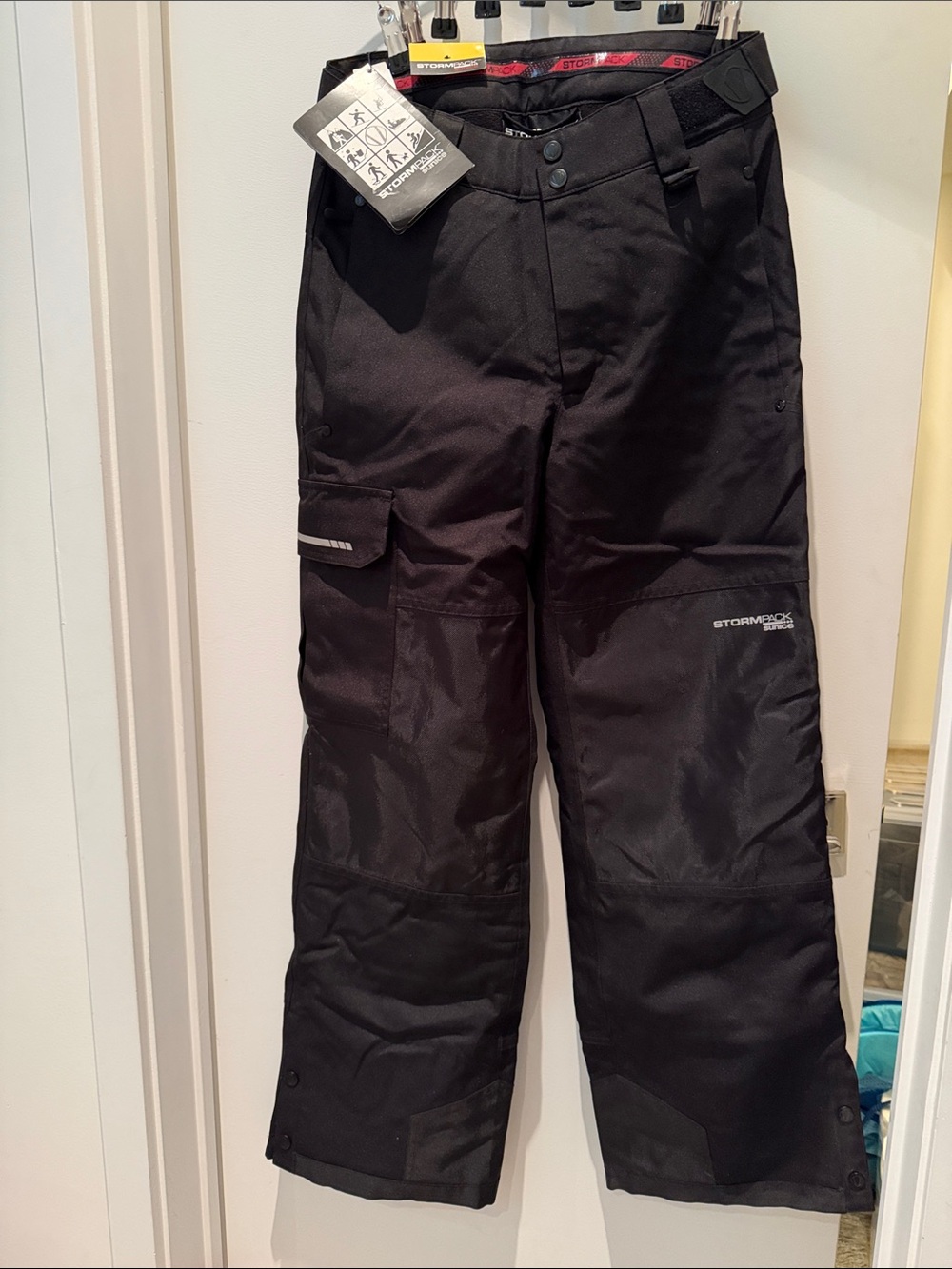 Storm Men’s Black Cargo Snow Pants